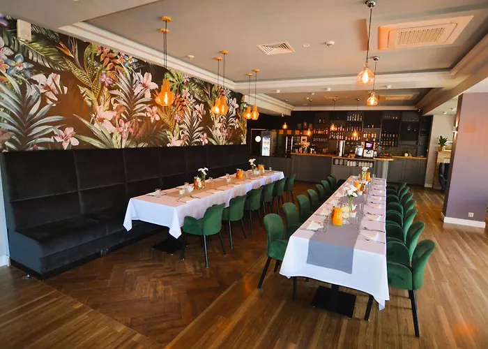 鲁安酒店 招待所 Władysławowo