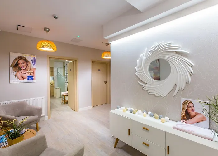 鲁安酒店 3* Władysławowo